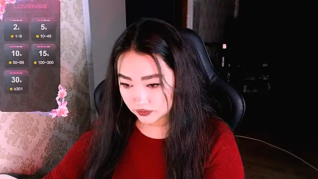 Emma Uilson online show from April 8, 2026, 8:20 pm