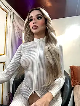  SandraHornball  online show from December 17, 2025, 11:27 am