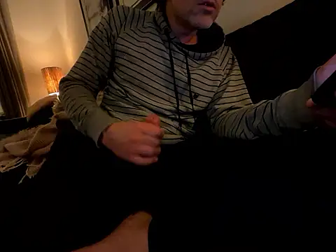 Snapshot of Brandonn1989amateur chatting on January 6, 2026, 9:29 pm Brandonn1989amateur online show from January 6, 2026, 9:29 pm