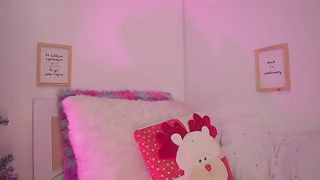 Enola Holmes  online show from December 14, 2025, 12:32 pm