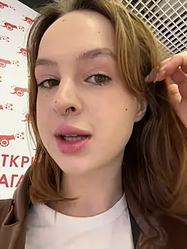 Snapshot of hani_obsessed chatting on February 14, 2026, 8:44 am hani obsessed online show from February 14, 2026, 8:44 am