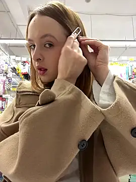 Snapshot of hani_obsessed chatting on February 25, 2026, 11:31 am hani obsessed online show from February 25, 2026, 11:31 am