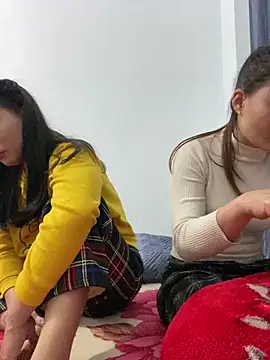 Snapshot of pitty_mymi chatting on December 19, 2025, 7:10 pm pitty mymi online show from December 19, 2025, 7:10 pm