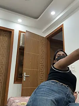 sexyayeshadesi online show from March 23, 2026, 6:56 pm