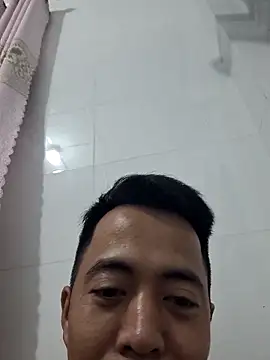 Snapshot of Hoang58236 chatting on November 15, 2025, 6:04 pm Hoang58236 online show from November 15, 2025, 6:04 pm