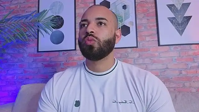 Chris Varden online show from April 14, 2026, 7:20 pm