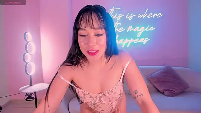 Snapshot of ZaraKafruni chatting on February 13, 2026, 4:08 am ZaraKafruni online show from February 13, 2026, 4:08 am