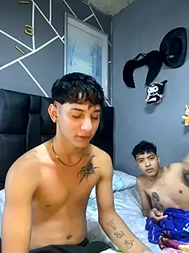 Snapshot of David_princess chatting on November 26, 2025, 7:15 pm David princess online show from November 26, 2025, 7:15 pm