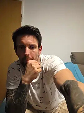 Snapshot of Mystery_Mark chatting on June 26, 2026, 8:46 pm Mystery Mark online show from June 26, 2026, 8:46 pm