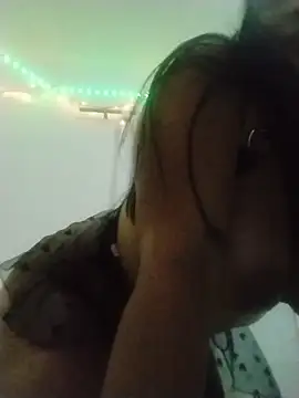 Mia-kort-colombia online show from November 21, 2025, 9:02 pm