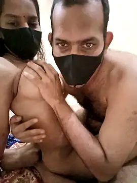 Desi Hot Queen online show from November 16, 2025, 4:23 pm