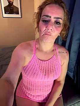 kittycat202501 online show from November 24, 2025, 9:09 am