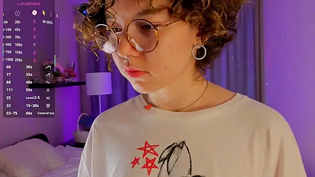 Snapshot of TamalaBendu chatting on November 28, 2025, 6:32 pm TamalaBendu online show from November 28, 2025, 6:32 pm