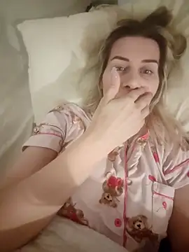 NaughtyClaudia  online show from February 22, 2026, 11:25 pm