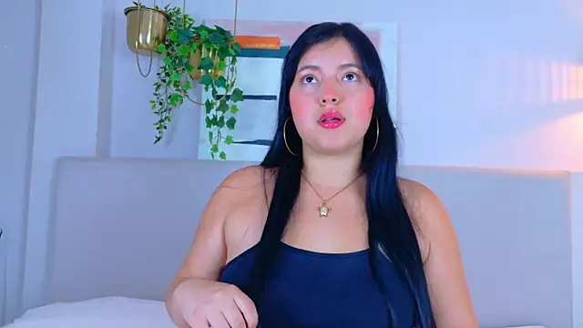 MiaSchtt online show from March 4, 2026, 3:23 am