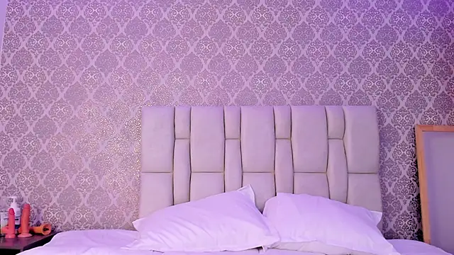 Venuss888 online show from November 24, 2025, 9:36 pm