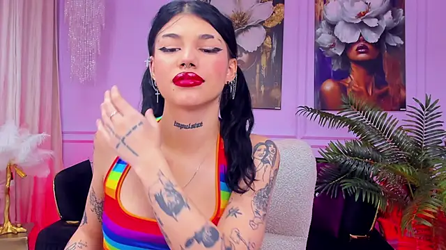 YasminWild online show from December 2, 2025, 4:29 am