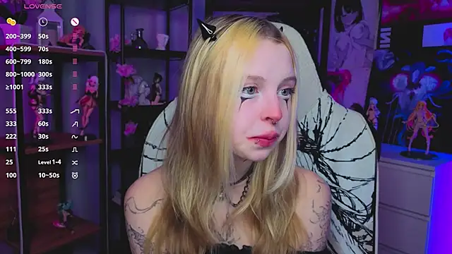 ElvenQueen online show from November 19, 2025, 11:10 am