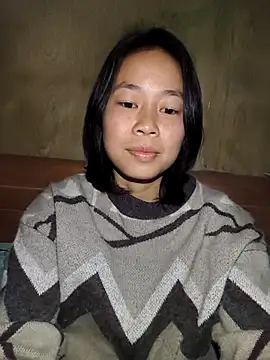 Cat-meow online show from November 30, 2025, 2:43 pm