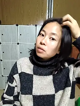 Cat-meow online show from December 16, 2025, 6:07 am