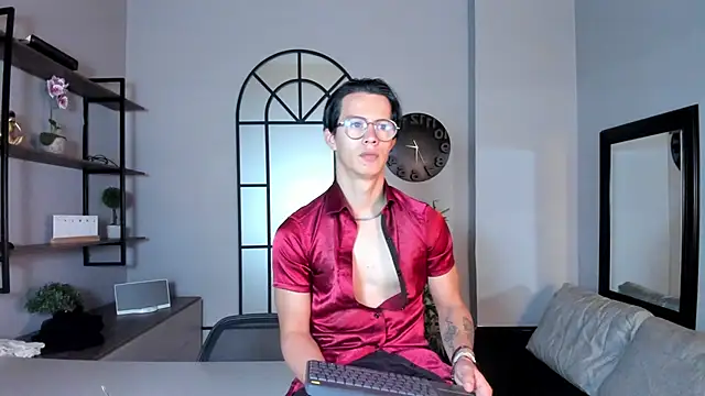 Brandon starkk online show from November 17, 2025, 12:00 pm