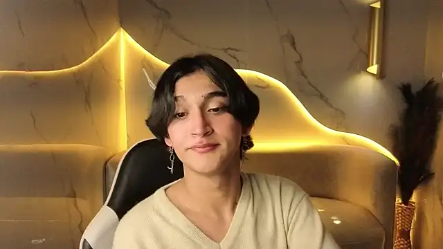 Snapshot of zoe_tp chatting on November 22, 2025, 10:31 pm zoe tp online show from November 22, 2025, 10:31 pm