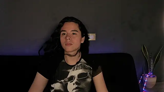 Angel-umbra online show from November 27, 2025, 8:33 pm