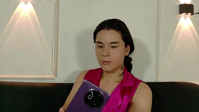 Angel-umbra online show from May 21, 2026, 11:01 pm