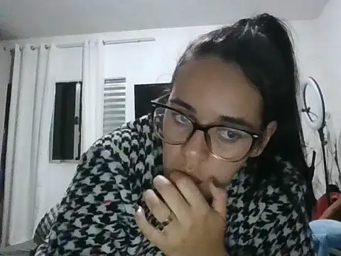 Snapshot of Lidiferrari chatting on November 18, 2025, 2:50 am Lidiferrari online show from November 18, 2025, 2:50 am