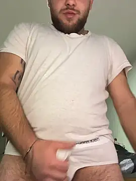 Snapshot of Andreiandu23 chatting on February 9, 2026, 5:06 pm Andreiandu23 online show from February 9, 2026, 5:06 pm