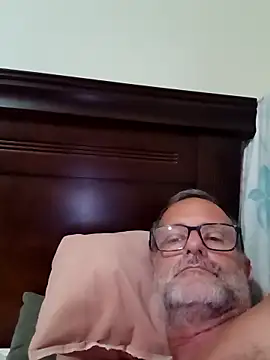 Snapshot of nard53 chatting on February 1, 2026, 1:04 am nard53 online show from February 1, 2026, 1:04 am