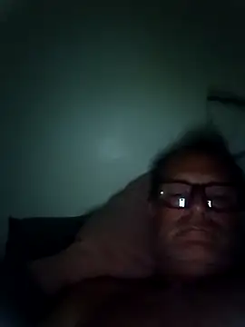 nard53 online show from April 12, 2026, 3:22 am