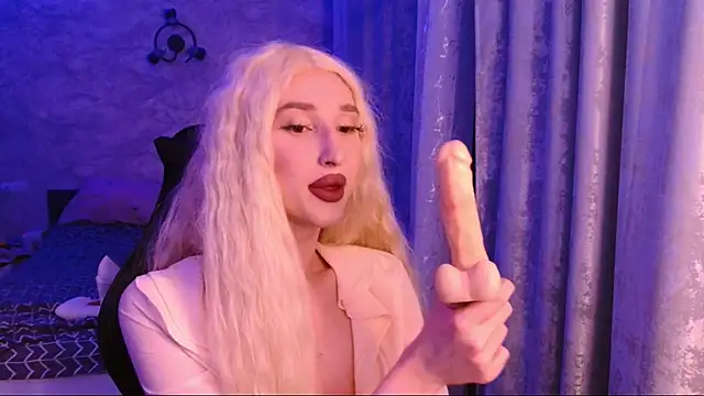  Honey sunset  online show from February 18, 2026, 7:10 pm