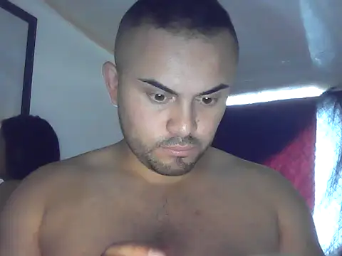 Snapshot of yakiiii2121 chatting on November 16, 2025, 9:09 pm yakiiii2121 online show from November 16, 2025, 9:09 pm