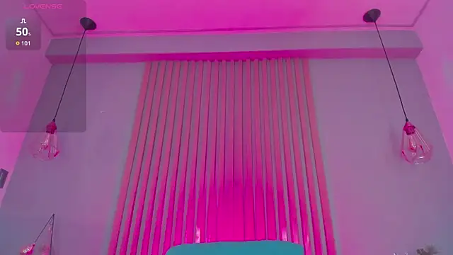 Snapshot of nicolesteele_ chatting on December 16, 2025, 7:41 pm nicolesteele online show from December 16, 2025, 7:41 pm