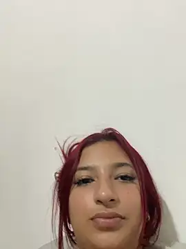 Snapshot of vallolet_rose69 chatting on April 8, 2026, 8:20 pm vallolet rose69 online show from April 8, 2026, 8:20 pm