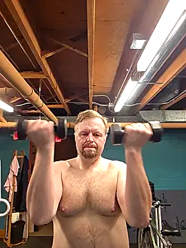 Snapshot of TheOneDonShaun chatting on April 8, 2026, 12:32 am TheOneDonShaun online show from April 8, 2026, 12:32 am