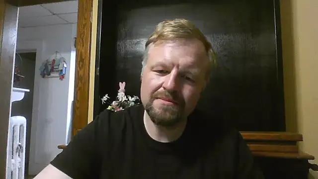 Snapshot of TheOneDonShaun chatting on April 9, 2026, 6:19 am TheOneDonShaun online show from April 9, 2026, 6:19 am