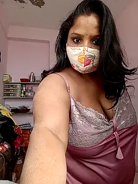 CUTE-LOVE-SWEETS online show from February 14, 2026, 4:20 am