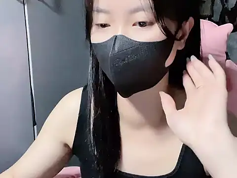 Hellen2999 online show from December 21, 2025, 4:47 pm