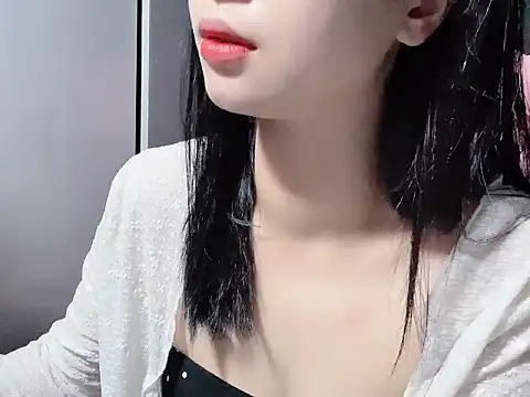 Hellen2999 online show from December 23, 2025, 2:20 am