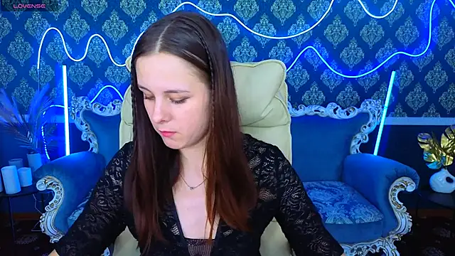 KarolinaSky online show from November 20, 2025, 1:44 pm