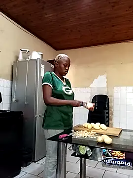 Blackthaithickchick online show from November 23, 2025, 7:52 am