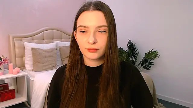 Snapshot of charming_berry chatting on November 26, 2025, 6:03 am charming berry online show from November 26, 2025, 6:03 am