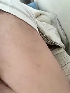 berkkderlerr online show from March 28, 2026, 9:20 am