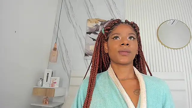 Afro Luna online show from December 20, 2025, 11:39 am