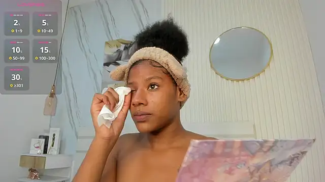 Afro Luna online show from February 6, 2026, 12:52 pm