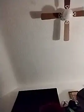 VenezuelaLuxeNoir online show from January 16, 2026, 8:29 am