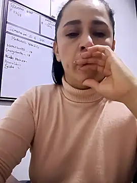 Snapshot of Sex_Annie chatting on April 21, 2026, 4:19 am Sex Annie online show from April 21, 2026, 4:19 am