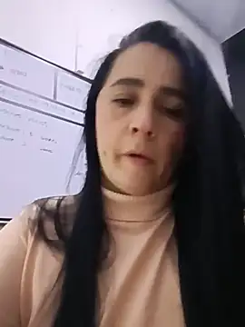 Snapshot of Sex_Annie chatting on May 24, 2026, 4:39 am Sex Annie online show from May 24, 2026, 4:39 am